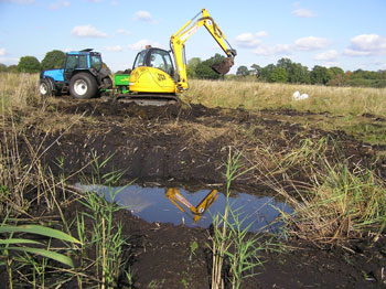 excavation of new ponds at Redgrave and Lopham Fen in October 2009